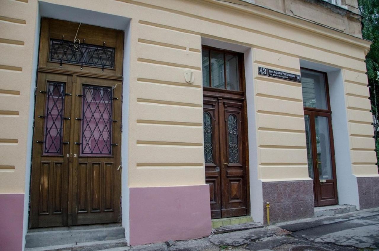 Green Apartment Lviv Dış mekan fotoğraf