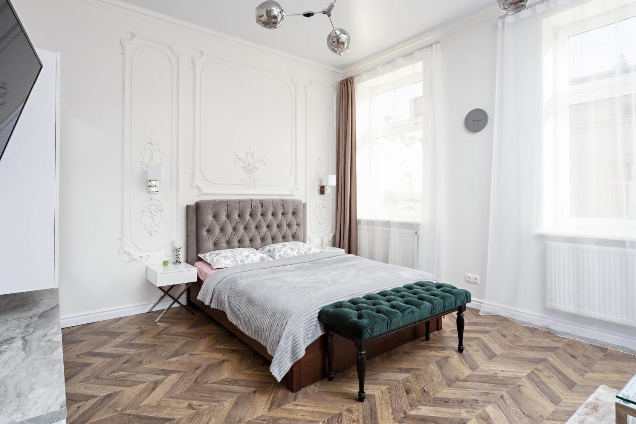 Green Apartment Lviv Dış mekan fotoğraf