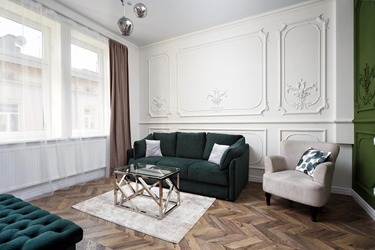Green Apartment Lviv Dış mekan fotoğraf